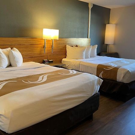 Quality Inn Frontier At Us Hwy 30 Clinton Esterno foto