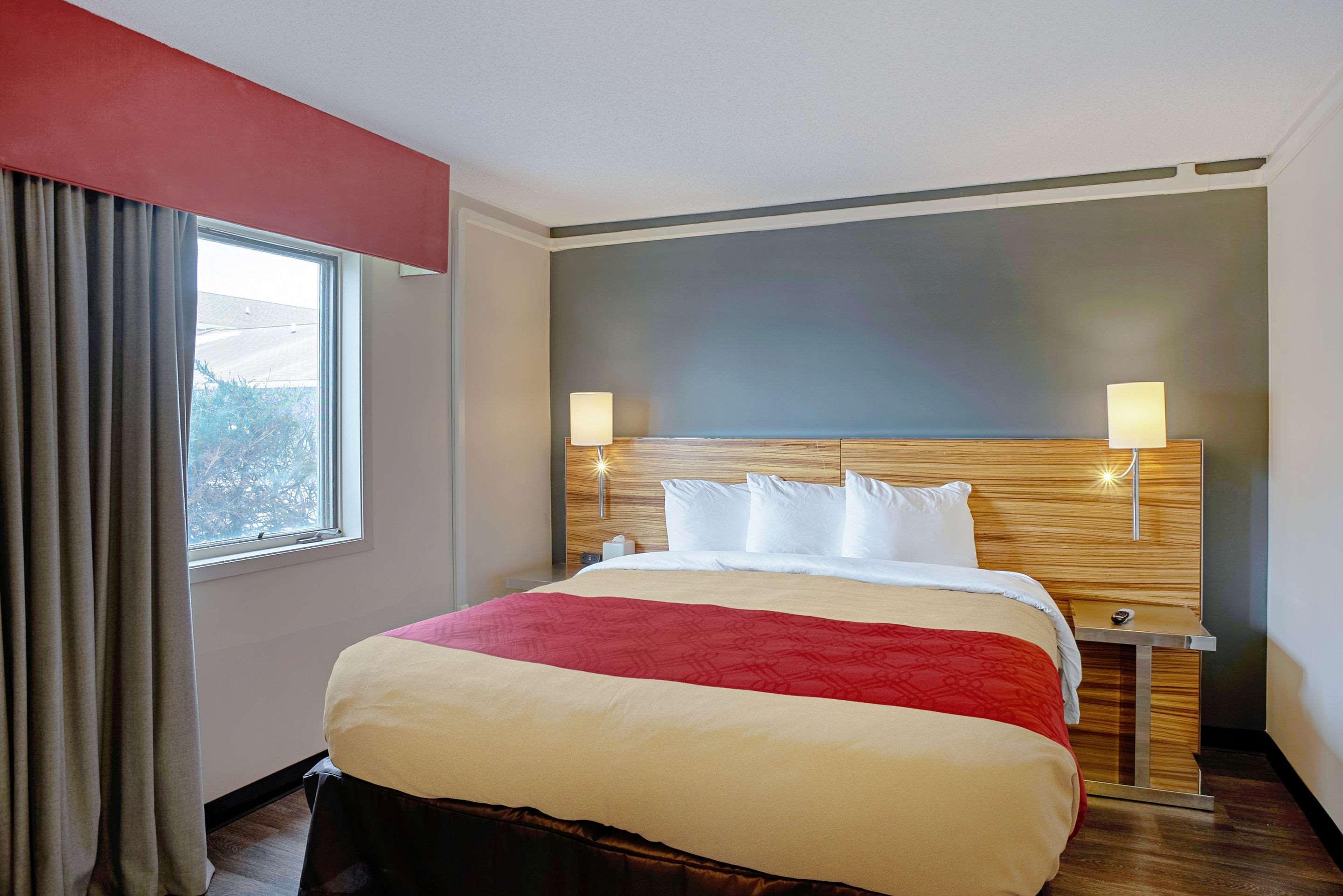 Quality Inn Frontier At Us Hwy 30 Clinton Esterno foto